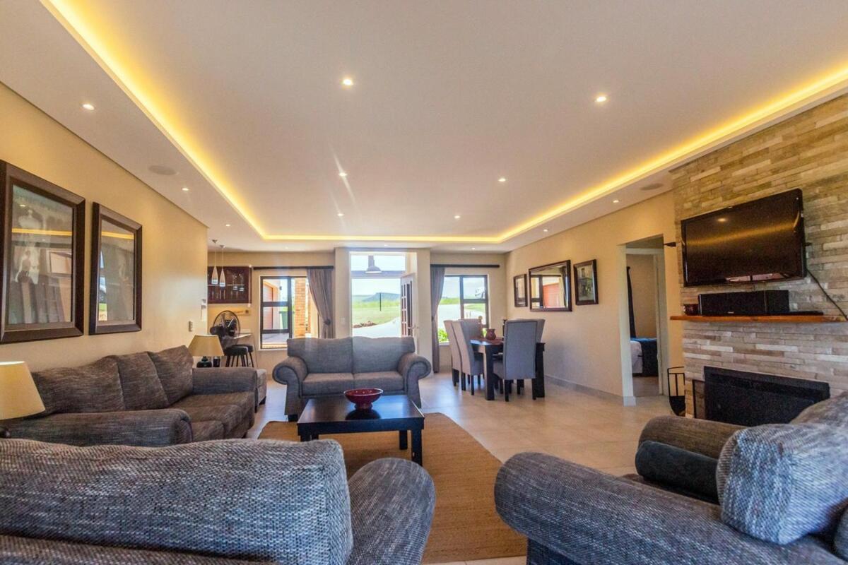 Serenity, Cathkin Estates By Euphoric Leisure Winterton Exterior foto